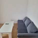 Ana Lägenhet *