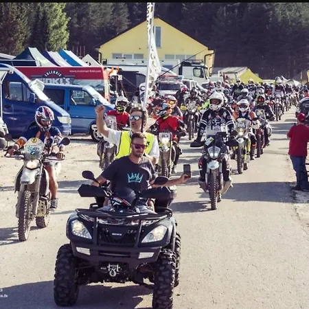 Ana Appartamento Kupres (Canton 10)